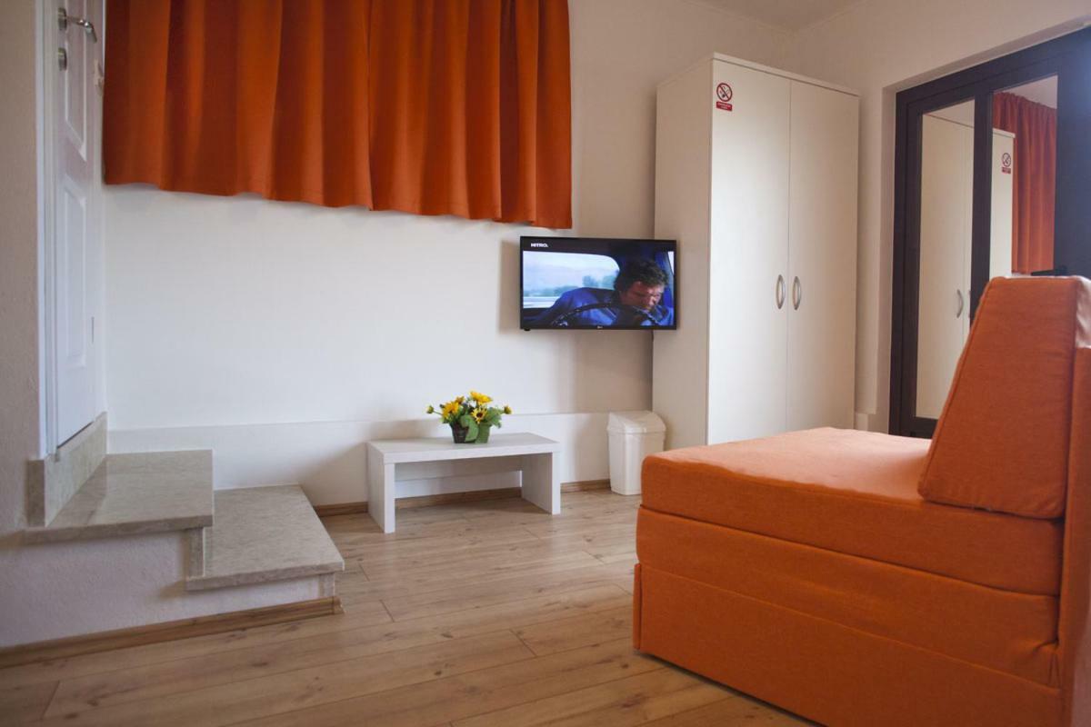 Soba Gracijela Hotel Motovun Eksteriør billede